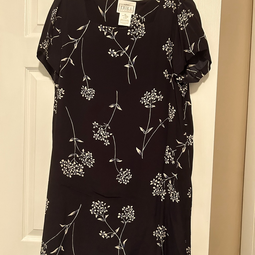 Women’s short dress
